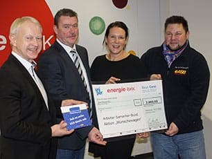 Die Scheckübergabe in Hannover Die Scheckübergabe in Hannover